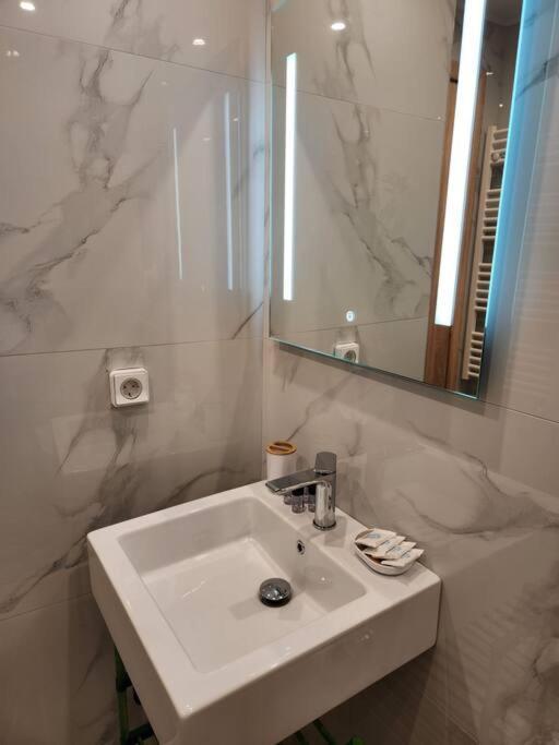 Lux House Attiki Vipgreece Apartment Атина Екстериор снимка